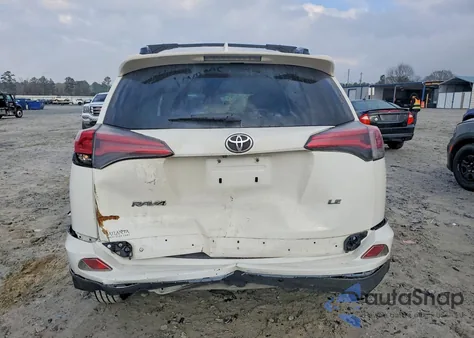 2018 Toyota Rav4 Le z USA, uszkodzony, nr VIN JTMZFREV8JJ726988